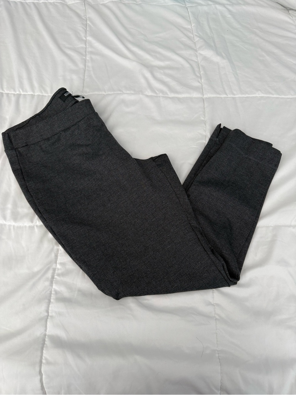 Ellen Tracy Men's Charcoal Dress Pants